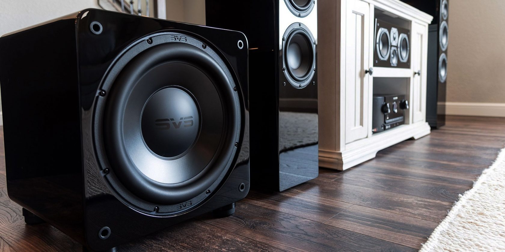 How to Connect a Subwoofer to a Receiver [Get Good Sound]