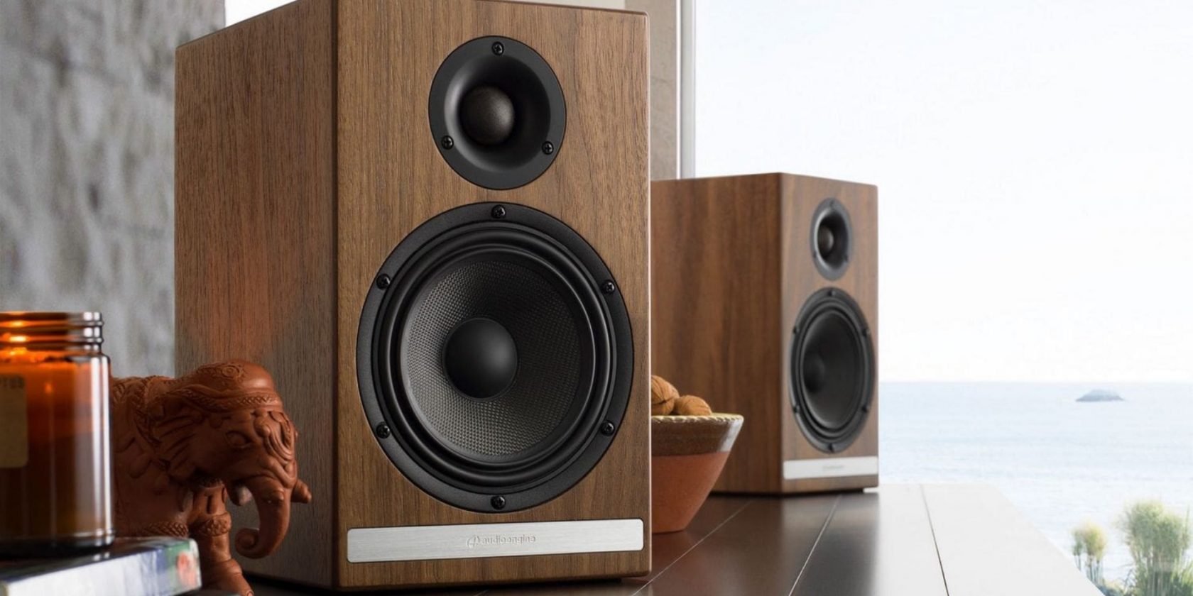 Powered vs Passive Subwoofer [Which is Better?]